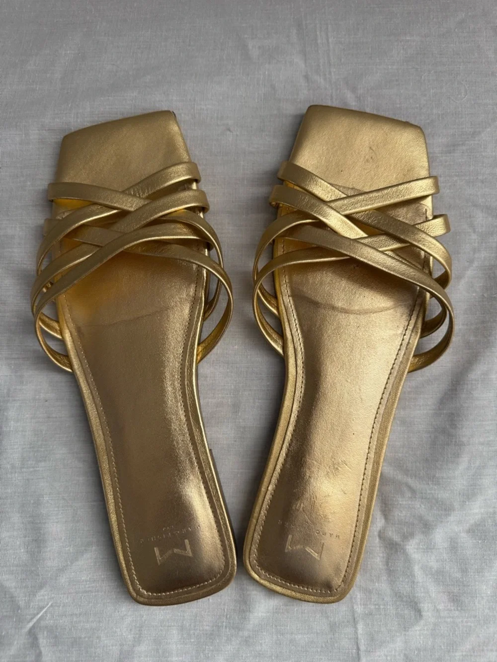 Marc Fisher LTD Gold Strappy Flat Sandals Square Toe Crossover Straps – Size 11 - Picture 3 of 8